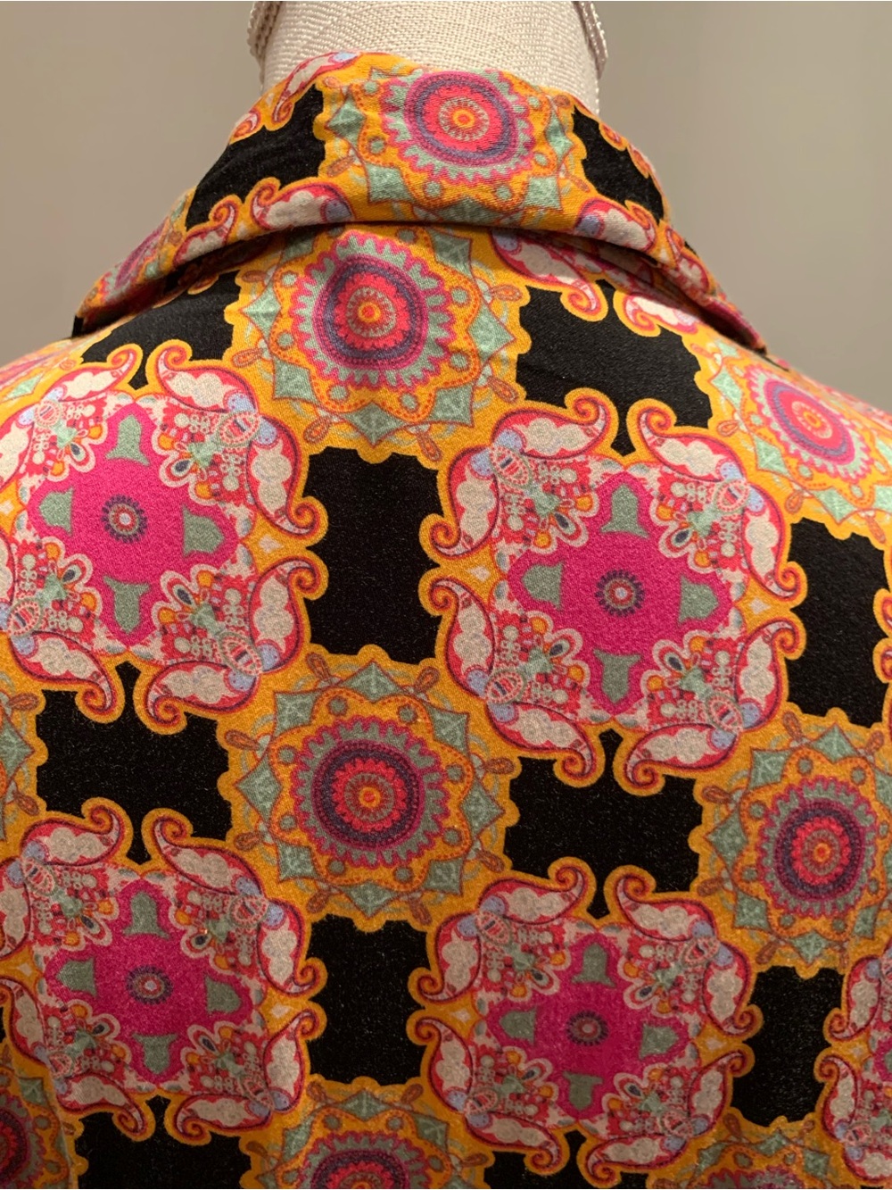💕HAUTE HIPPIE💕 MEDALLION WRAP FRONT LONG SLEEVE BLOUSE. NWT! - Picture 9 of 10
